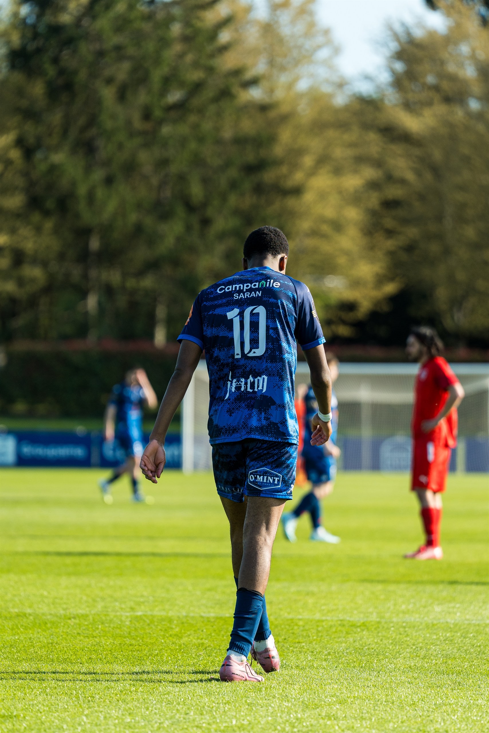 Meneur numéro 10 à la relance